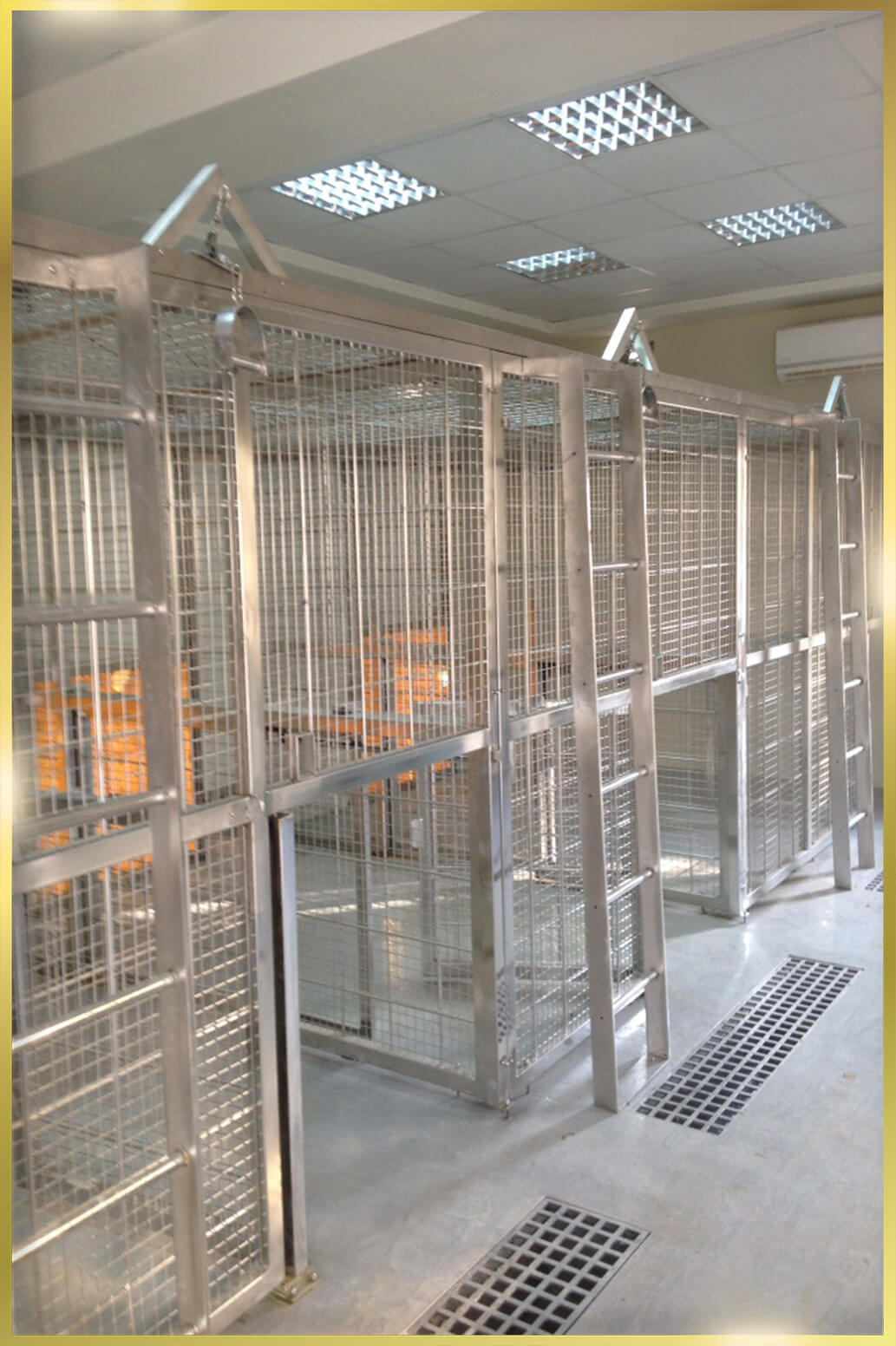 Stainless Steel Animal Cages in UAE
